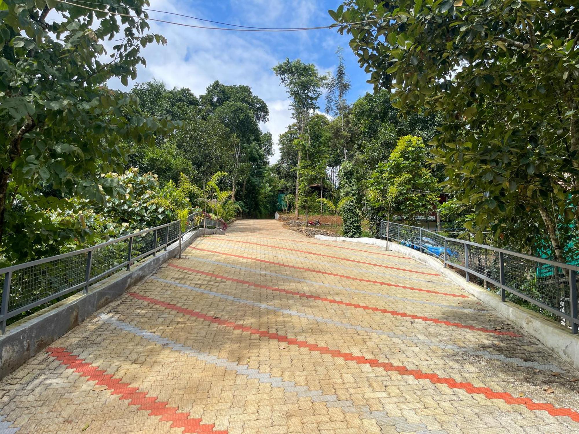Snow Hills Resorts Thekkady Exterior foto